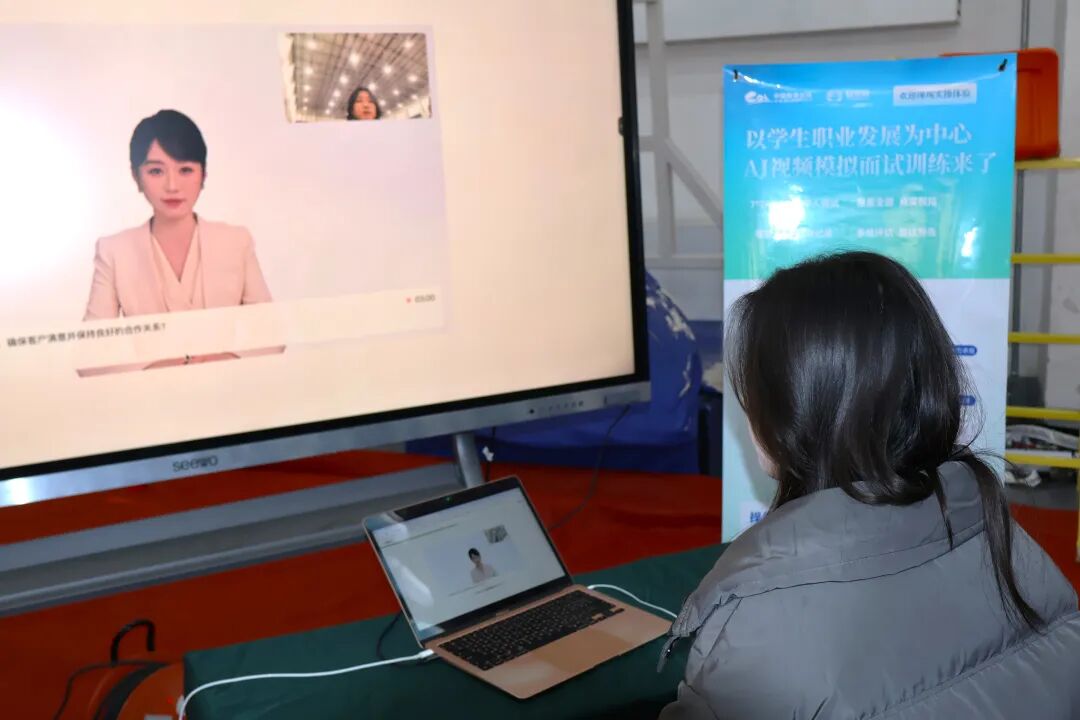 cec172f333f1416baef15153688a684e.jpg cec172f333f1416baef15153688a684e.jpg