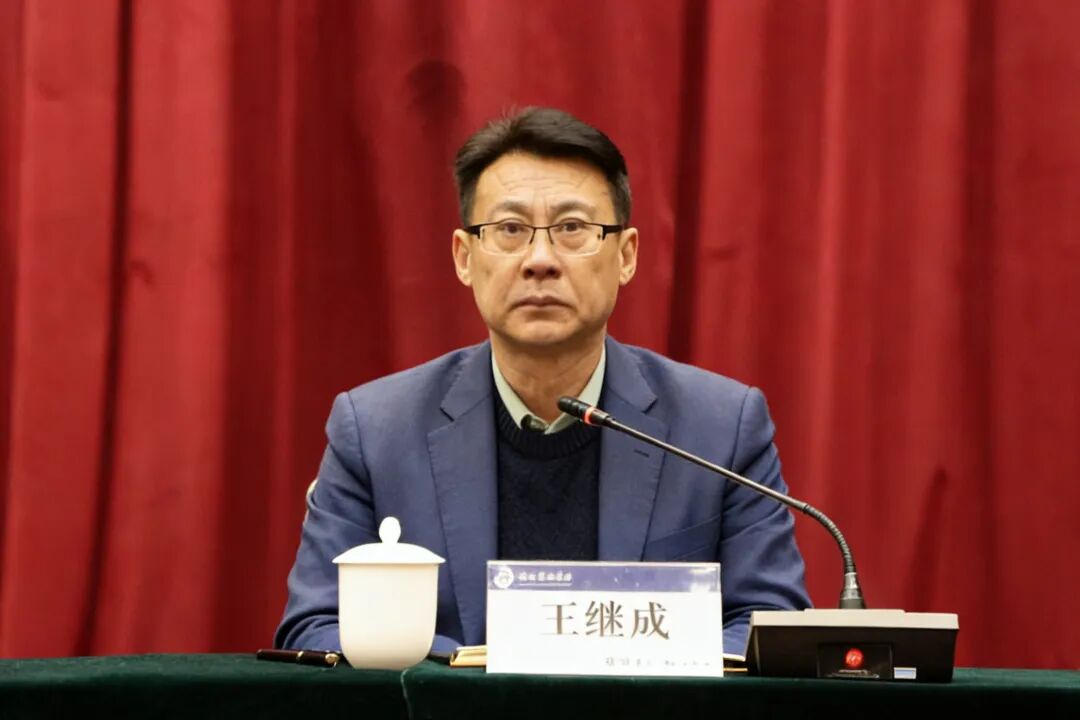 cc1afe95779a4bca84ddd9f89cc7ed7f.jpg cc1afe95779a4bca84ddd9f89cc7ed7f.jpg