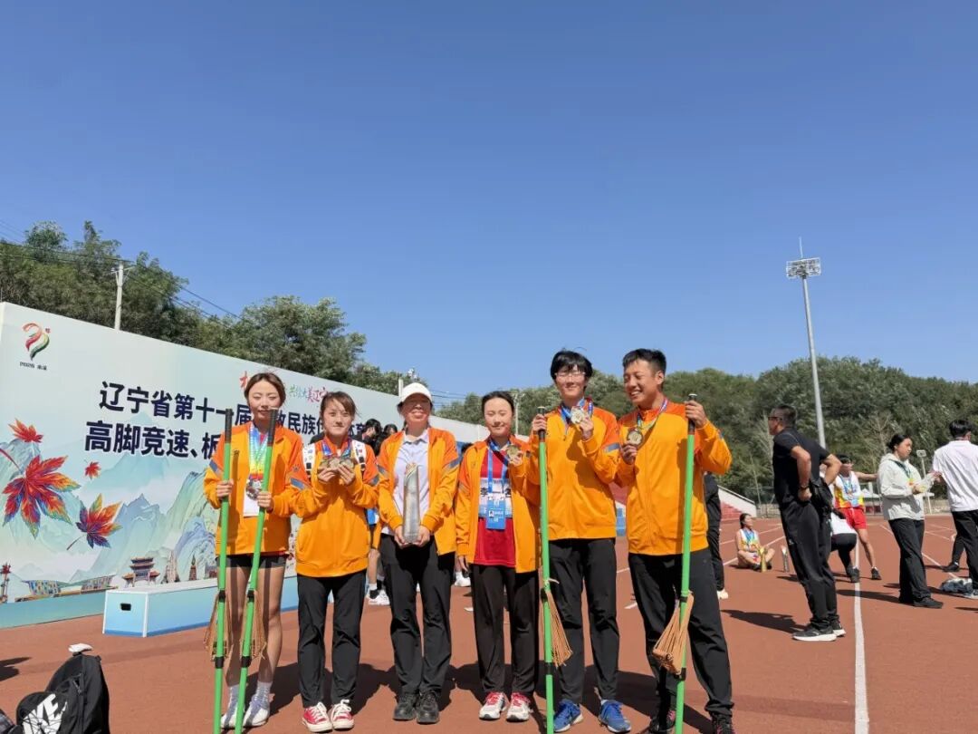 d42dbe123280468caa4c50f1f03df910.jpg
